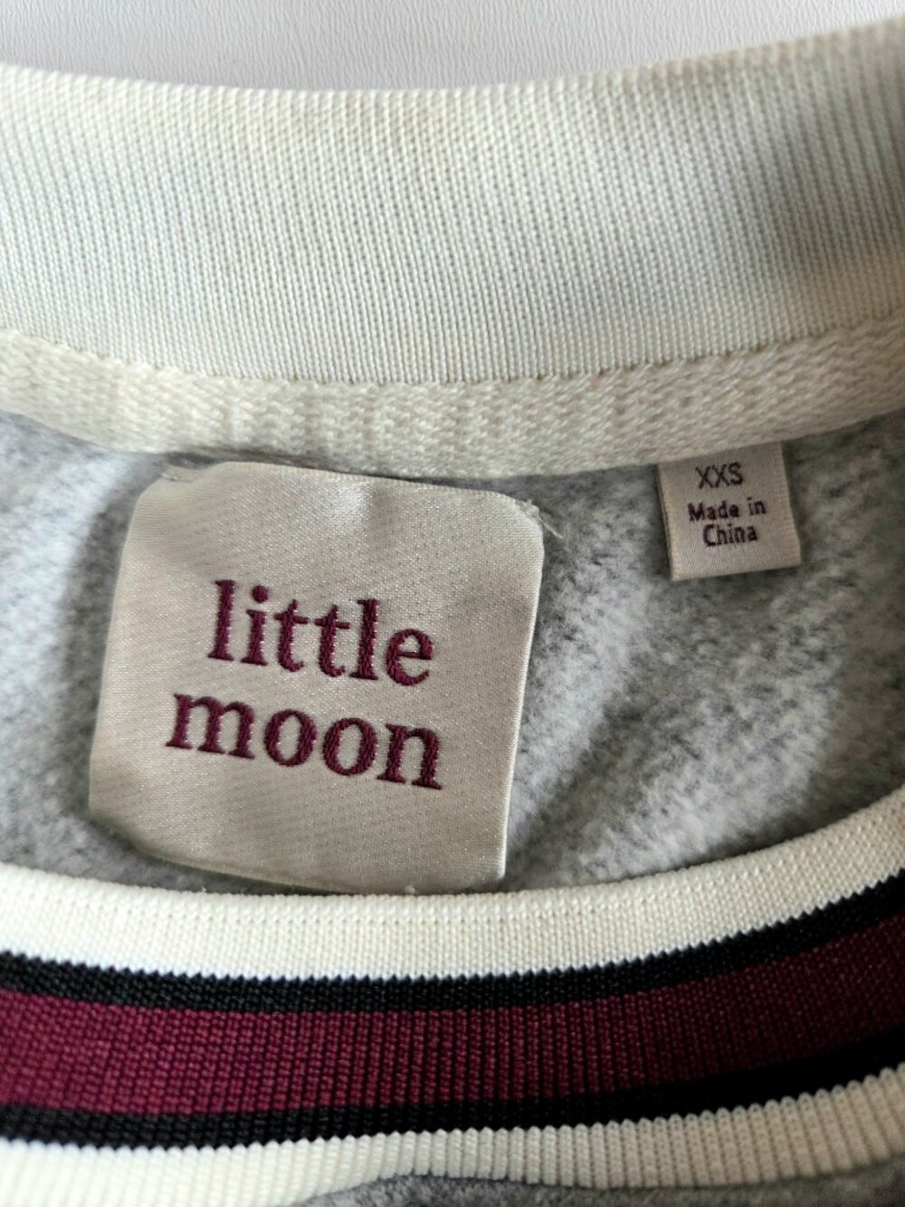 Aritzia Little Moon Crew Neck Sweatshirt Pullover XXS - Picture 3 of 7